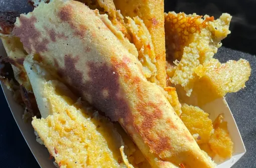 Socca cuite au feu de bois à Cannes, Cagnes-sur-Mer, La Socca Dance